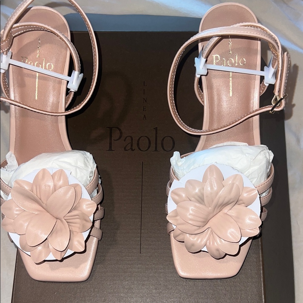 Paolo Women's Blush Floral Sandals New!
